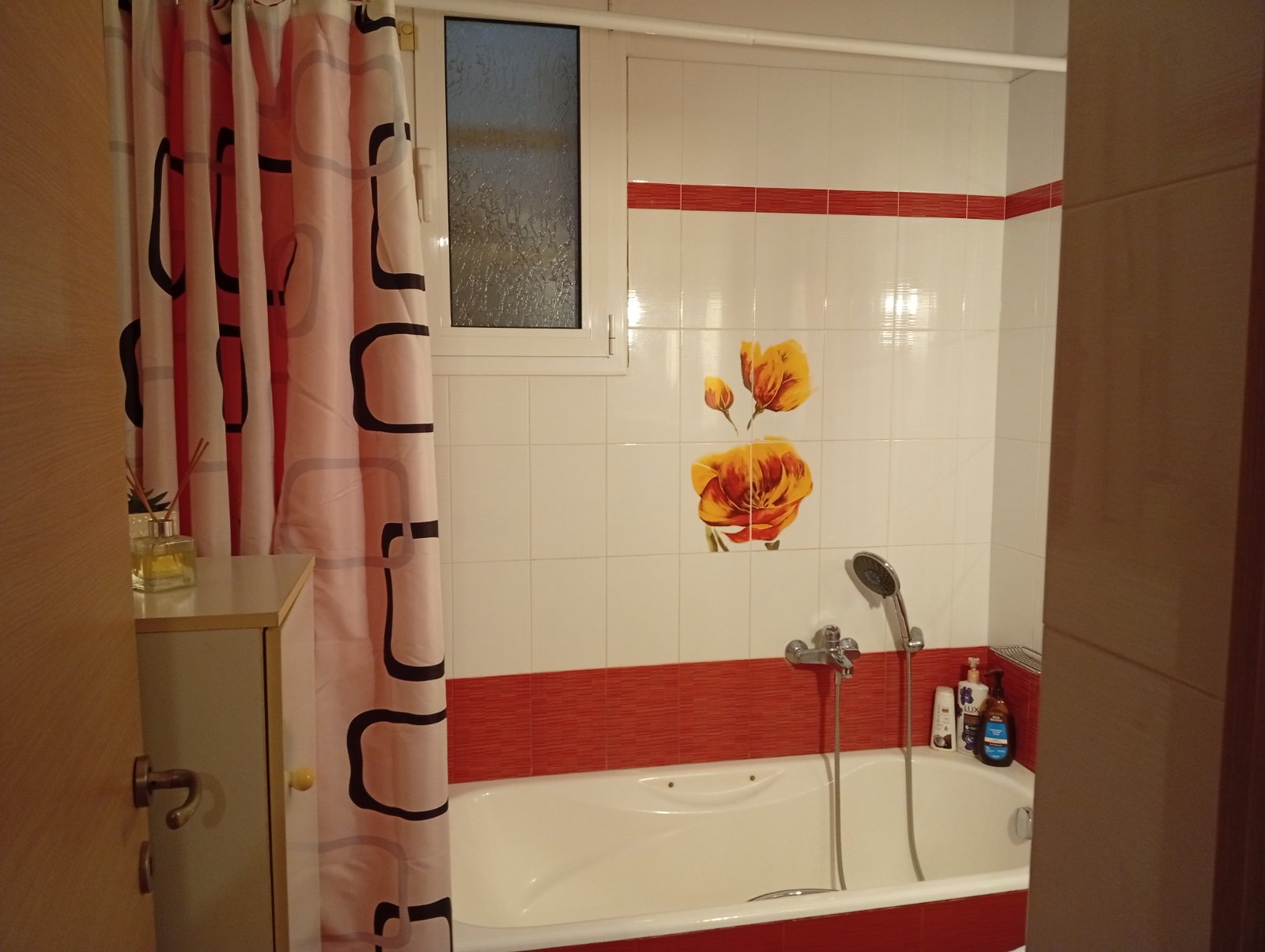 IMG-d52d3d8593ad03dc25a3dbe3fc011efd-V